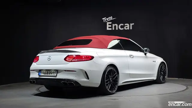 Main__Slider__Photo:C-Class Mercedes-Benz 2018.6-1