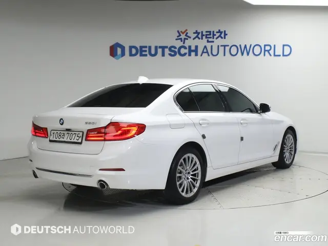 Main__Slider__Photo:5-Series BMW 2020.0-1