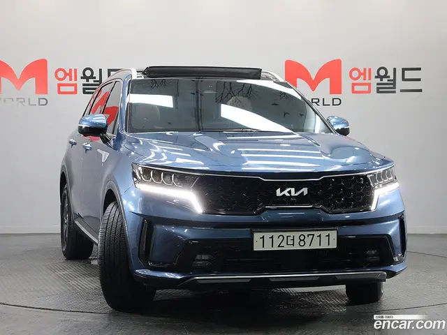 Main__Slider__Photo:Sorento Kia 2022.7-1