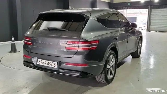 Main__Slider__Photo:GV80 Genesis 2020.11-1
