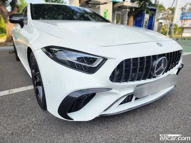 Main__Slider__Photo:CLS-Class Mercedes-Benz 2019.11-1