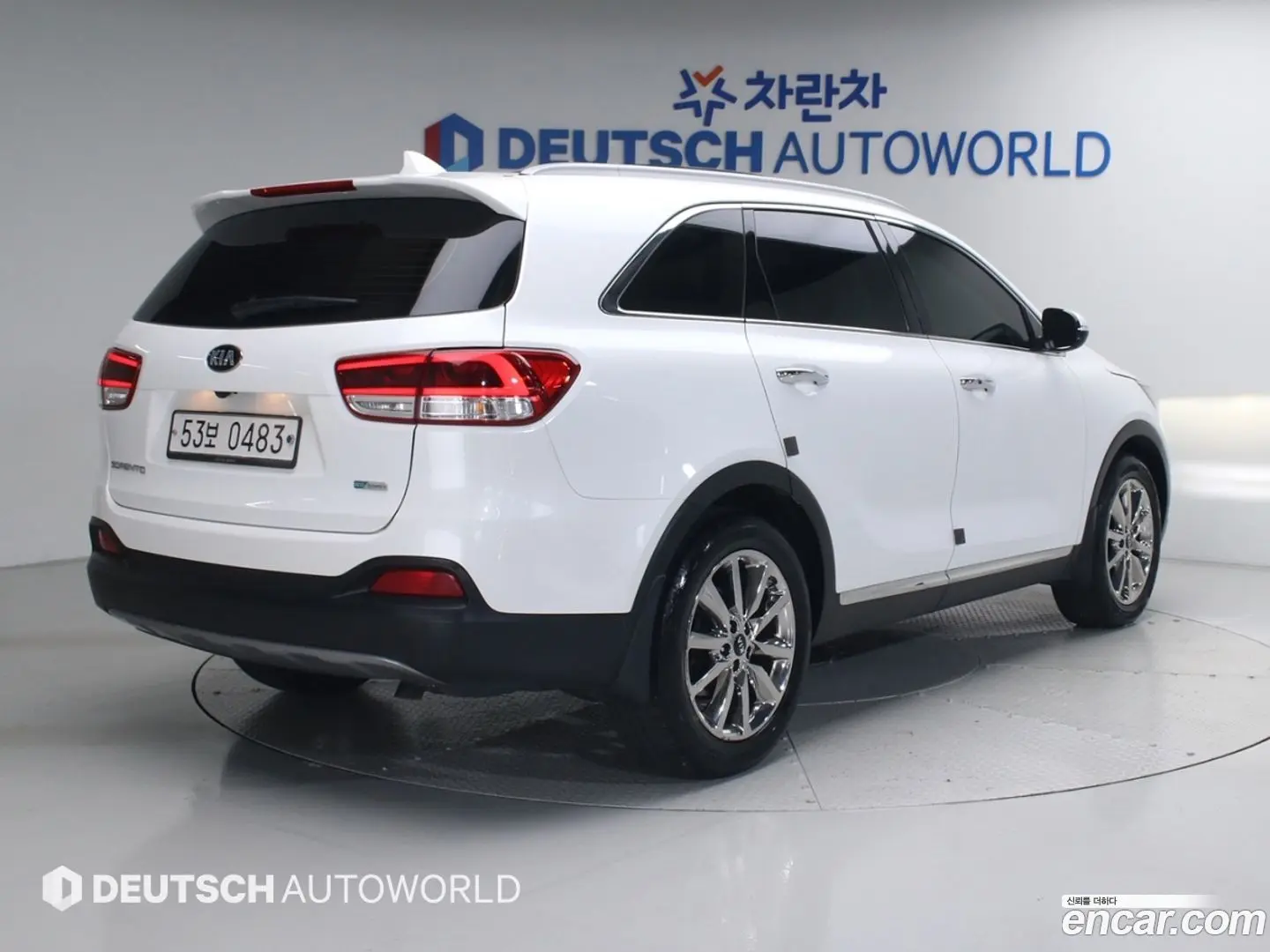 Main__Slider__Photo:Sorento Kia 2016.8-1