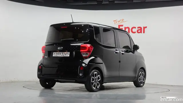 Main__Slider__Photo:RAY Kia 2019.9-1