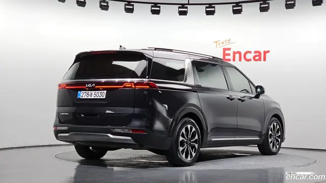 Main__Slider__Photo:Canival Kia 2022.4-1