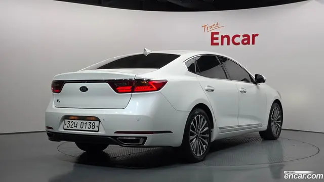 Main__Slider__Photo:K7 Kia 2016.8-1