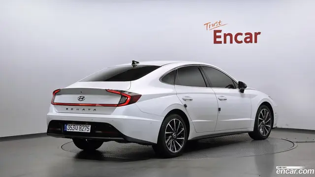 Main__Slider__Photo:Sonata Hyundai 2022.4-1