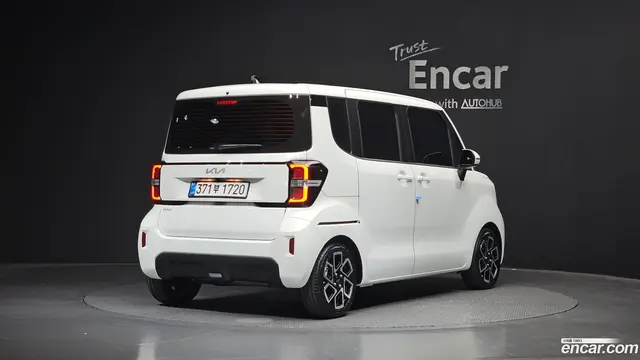 Main__Slider__Photo:RAY Kia 2026.0-1