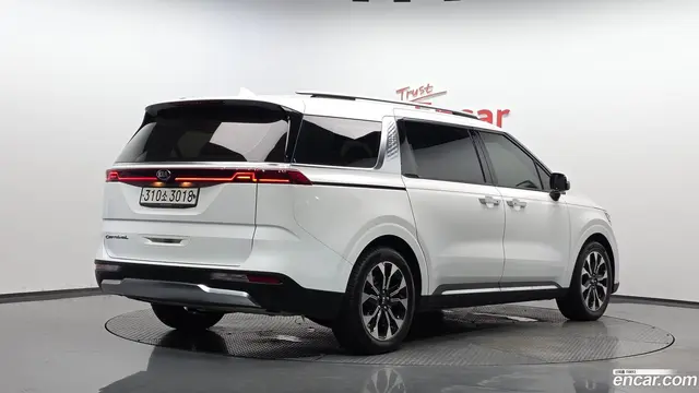 Main__Slider__Photo:Canival Kia 2021.0-1