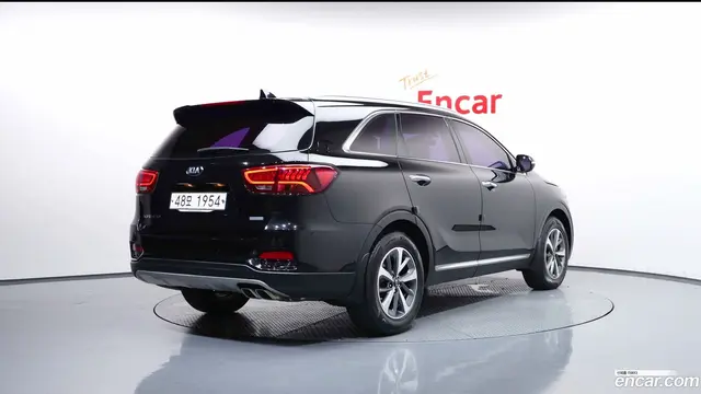 Main__Slider__Photo:Sorento Kia 2018.9-1