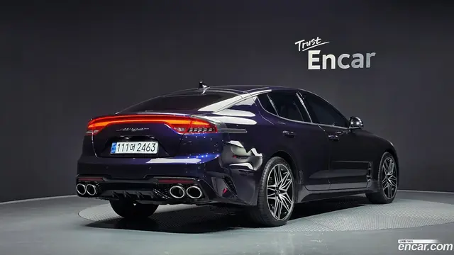 Main__Slider__Photo:Stinger Kia 2020.9-1