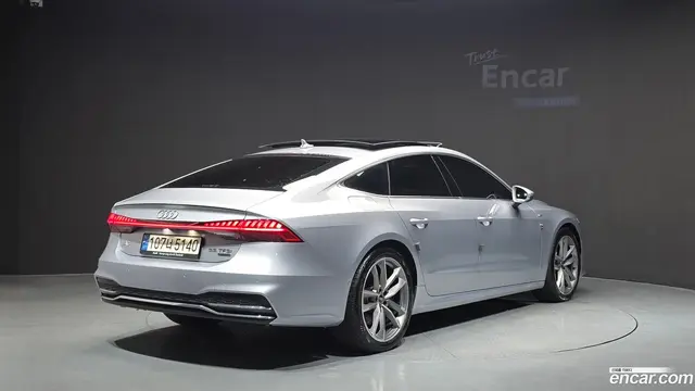 Main__Slider__Photo:A7 Audi 2021.6-1