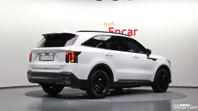 Main__Slider__Photo:Sorento Kia 2023.9-1