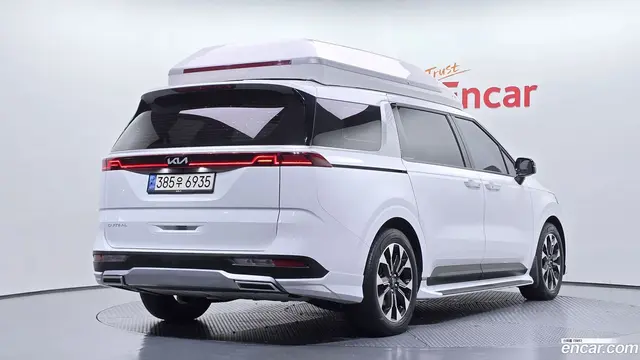 Main__Slider__Photo:Canival Kia 2023.6-1