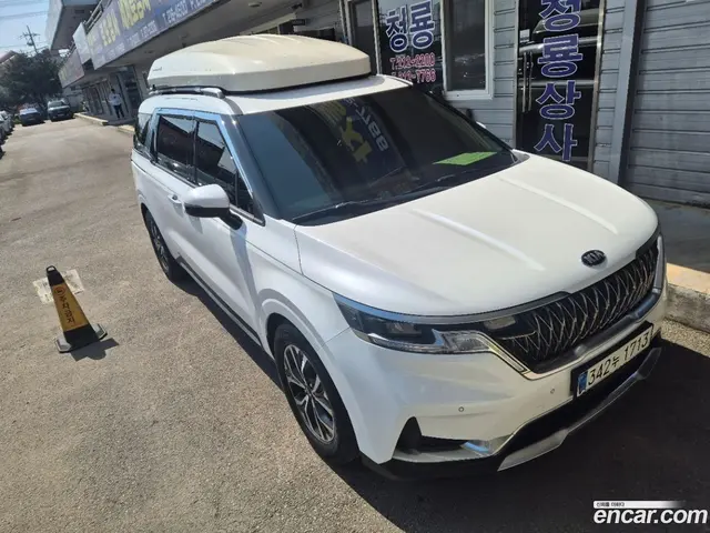 Main__Slider__Photo:Canival Kia 2021.4-1