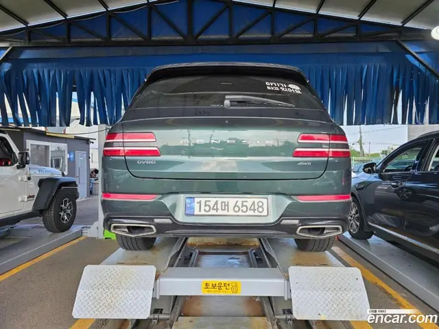 Main__Slider__Photo:GV80 Genesis 2023.3-1