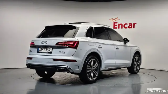 Main__Slider__Photo:Q5 Audi 2021.6-1