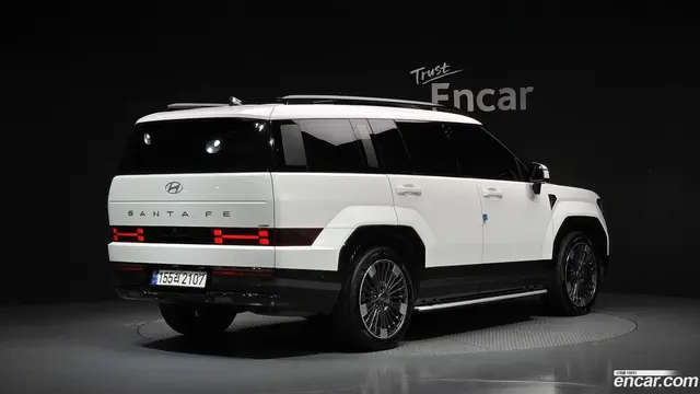 Main__Slider__Photo:Santafe Hyundai 2024.0-1