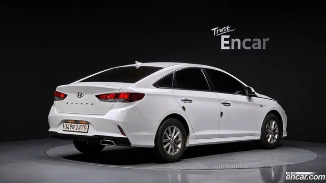 Main__Slider__Photo:Sonata Hyundai 2018.3-1