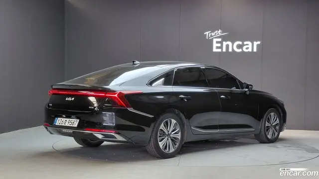 Main__Slider__Photo:K8 Kia 2021.6-1