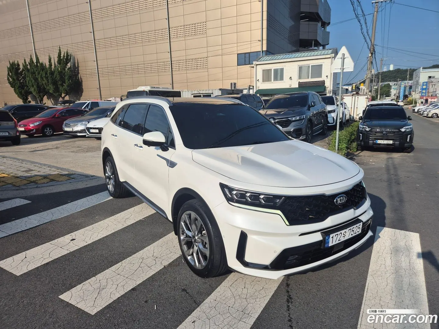 Main__Slider__Photo:Sorento Kia 2021.2-1