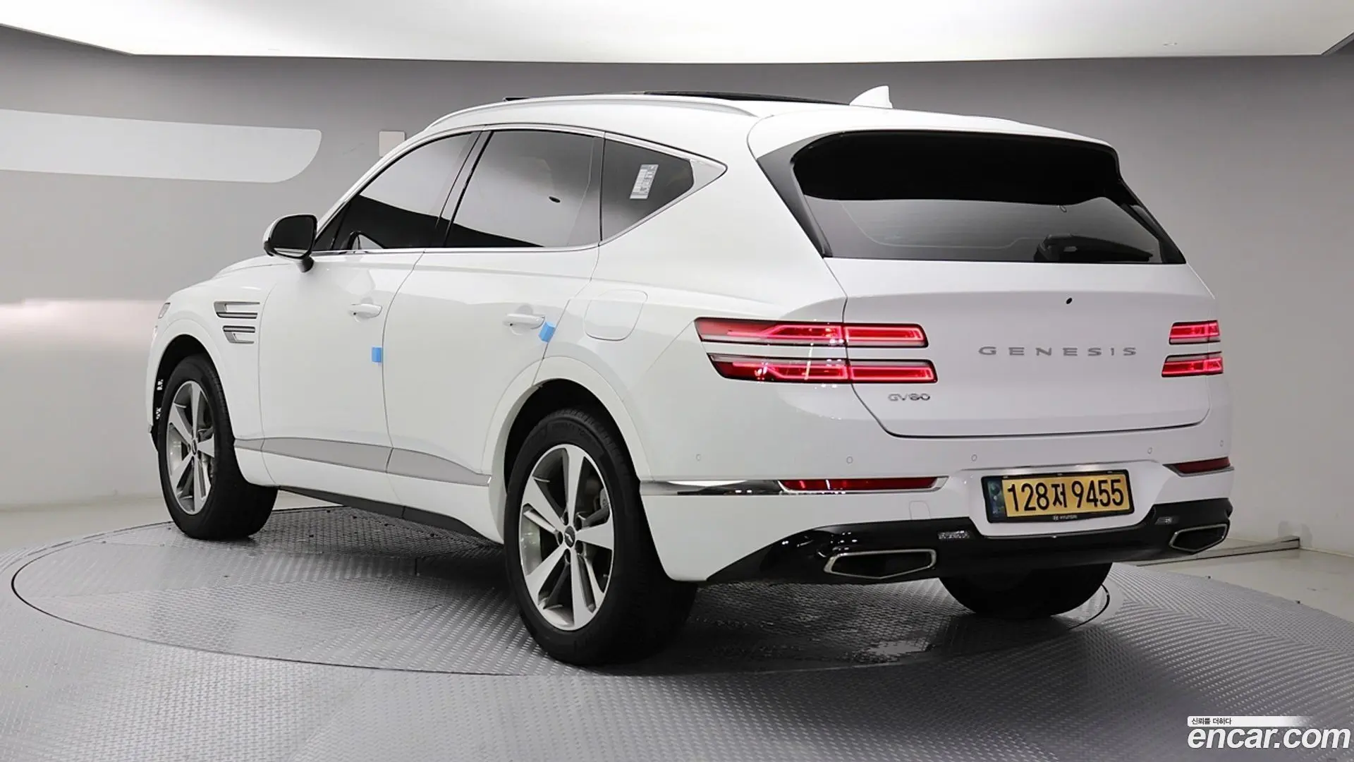 Main__Slider__Photo:GV80 Genesis 2023.3-1