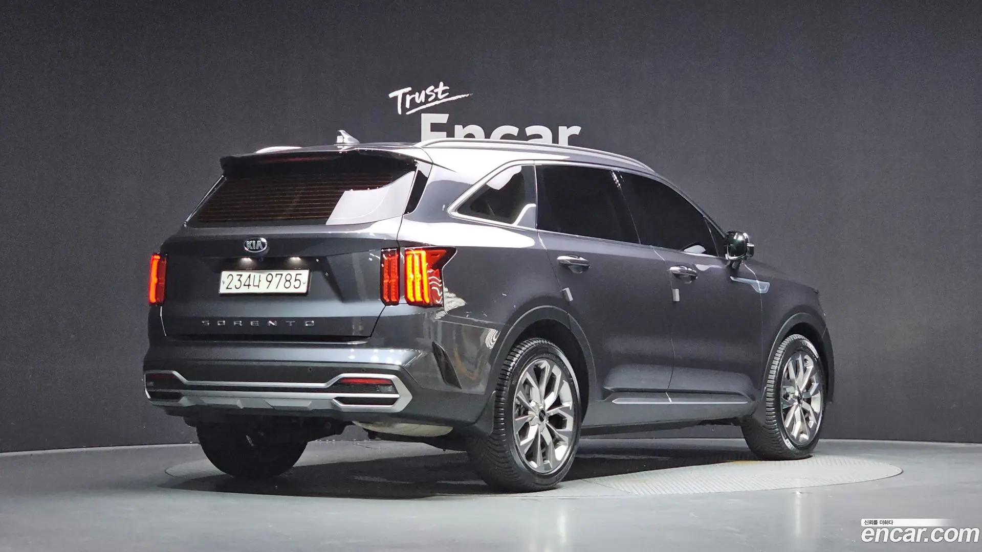 Main__Slider__Photo:Sorento Kia 2021.5-1