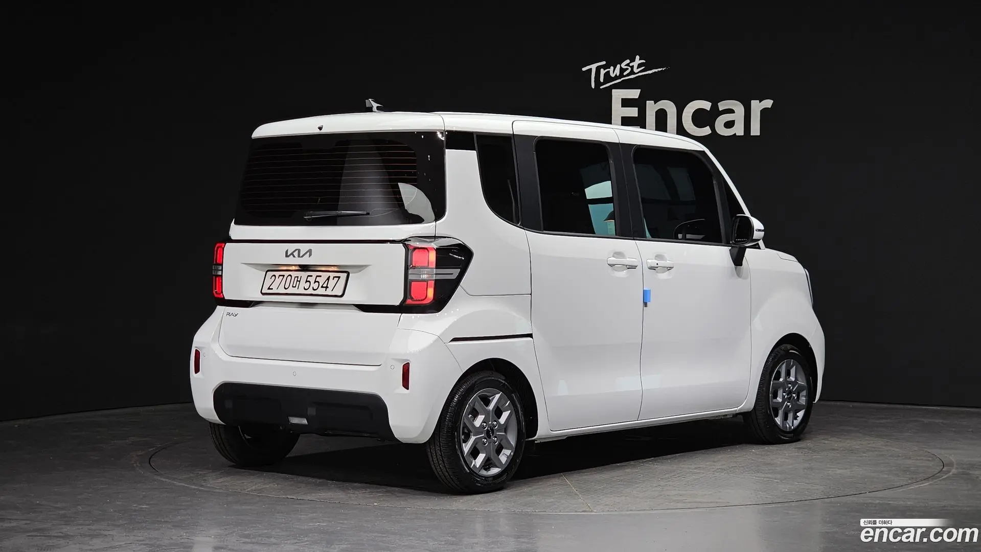 Main__Slider__Photo:RAY Kia 2025.11-1