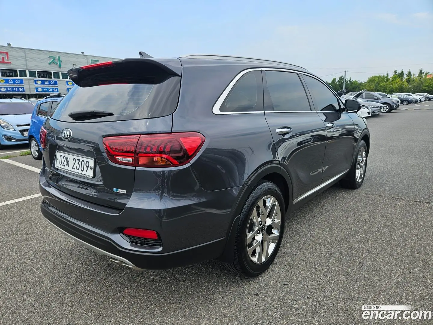 Main__Slider__Photo:Sorento Kia 2019.6-1