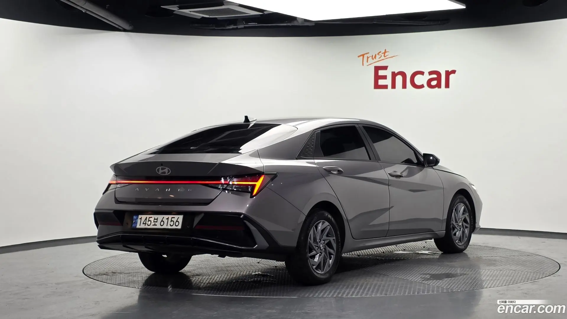 Main__Slider__Photo:AVANTE Hyundai 2023.8-1