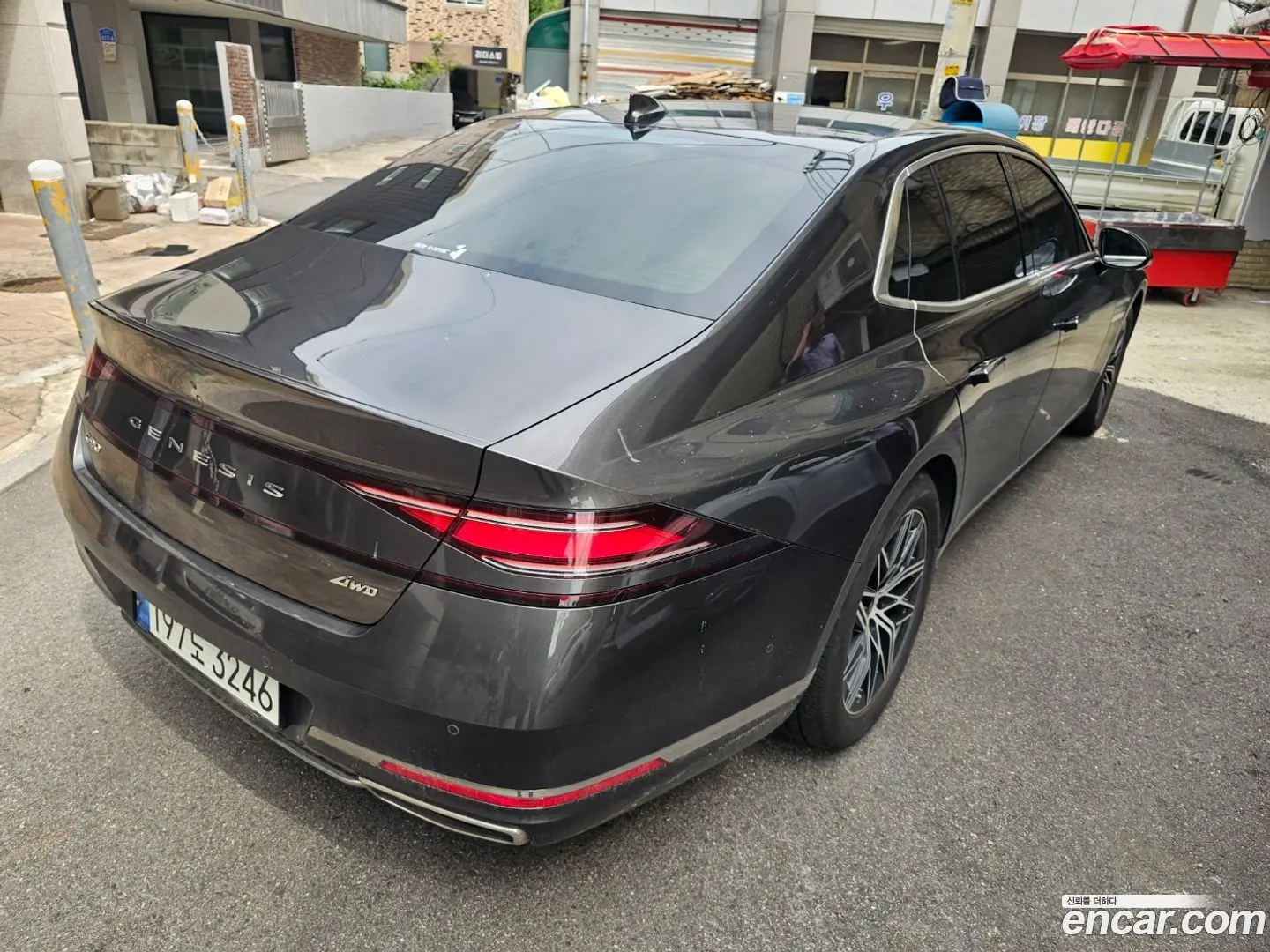 Main__Slider__Photo:G90 Genesis 2022.3-1