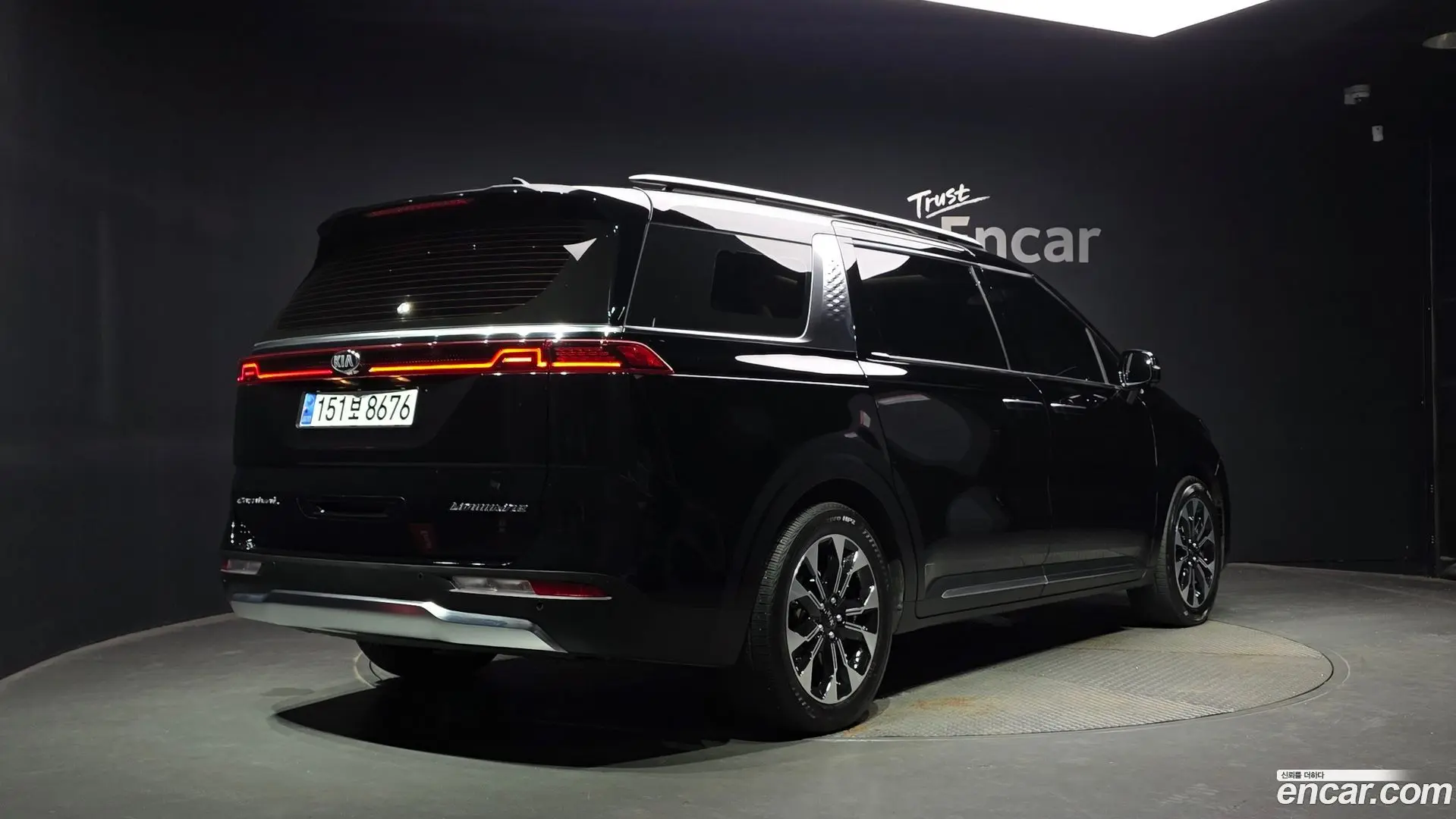 Main__Slider__Photo:Canival Kia 2020.10-1