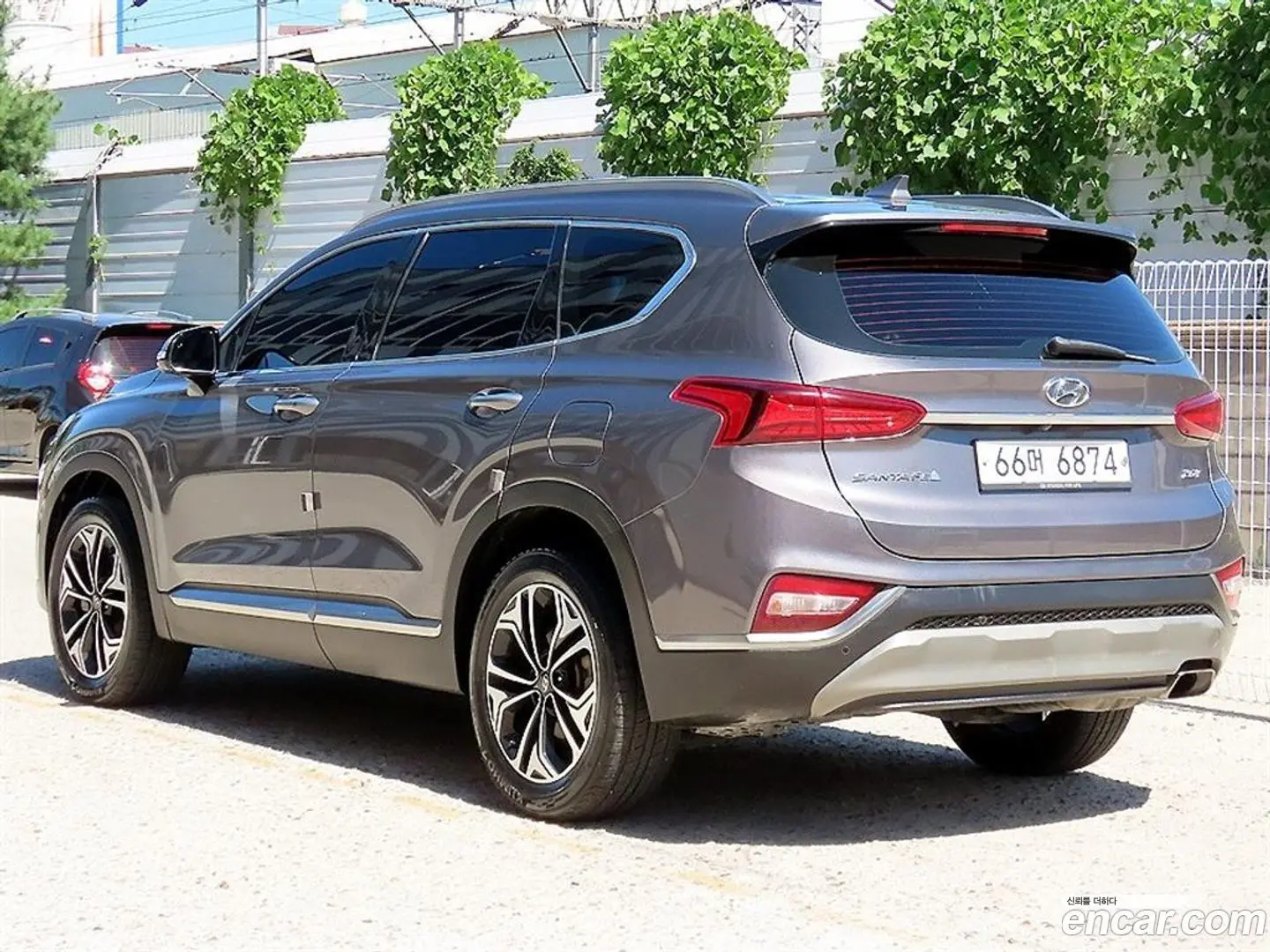 Main__Slider__Photo:Santafe Hyundai 2019.0-1