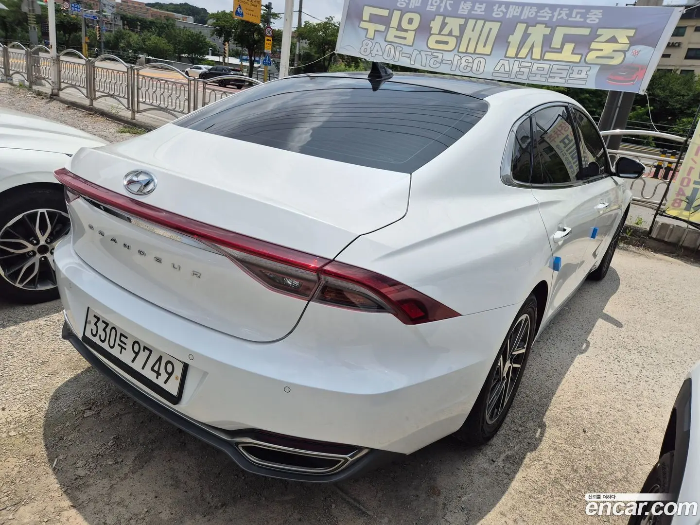 Main__Slider__Photo:Grandeur Hyundai 2021.0-1