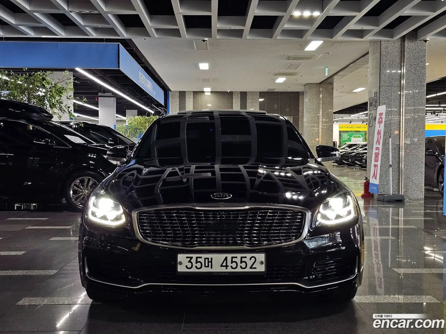 Main__Slider__Photo:K9 Kia 2019.3-1