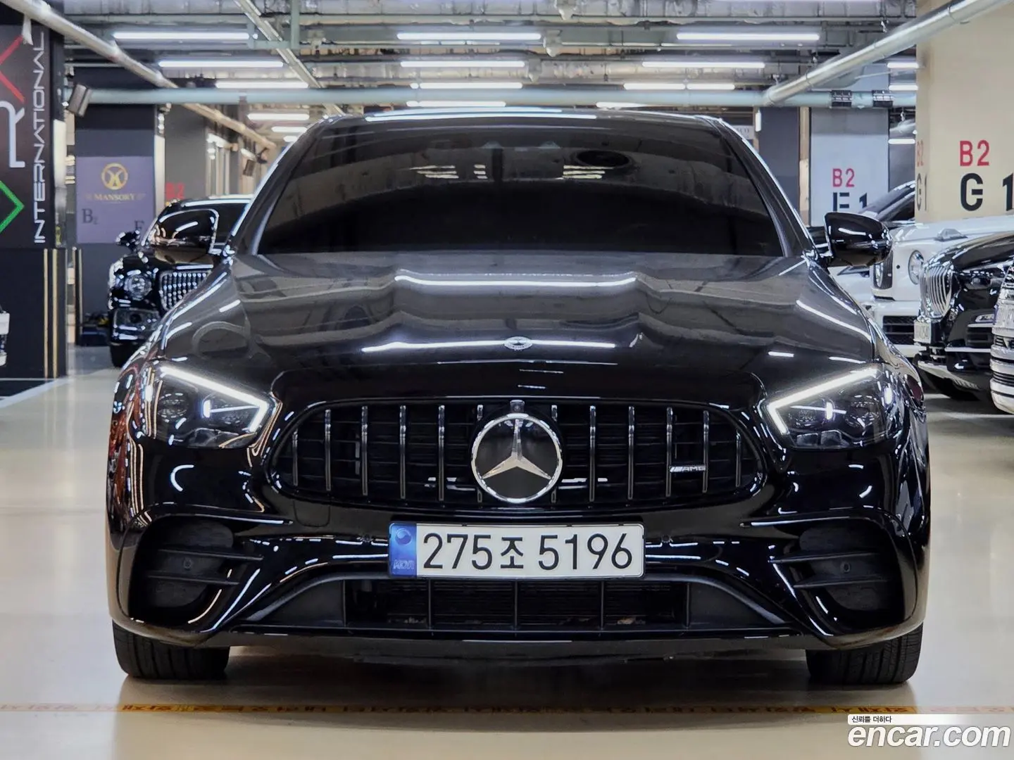 Main__Slider__Photo:E-Class Mercedes-Benz 2023.4-1