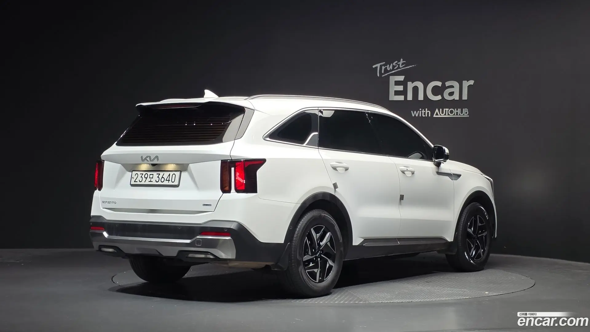 Main__Slider__Photo:Sorento Kia 2023.9-1