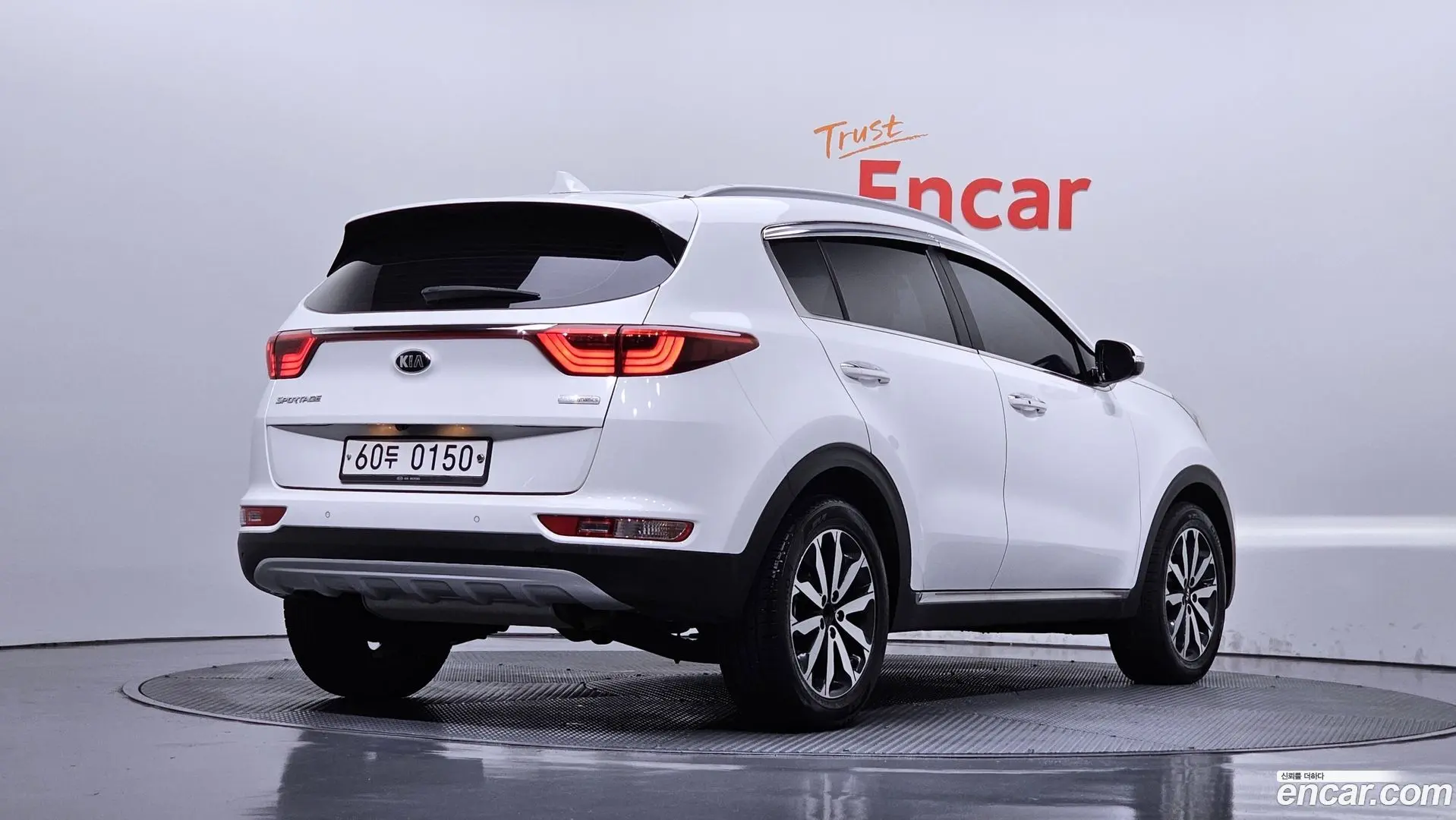 Main__Slider__Photo:Sportage Kia 2016.9-1