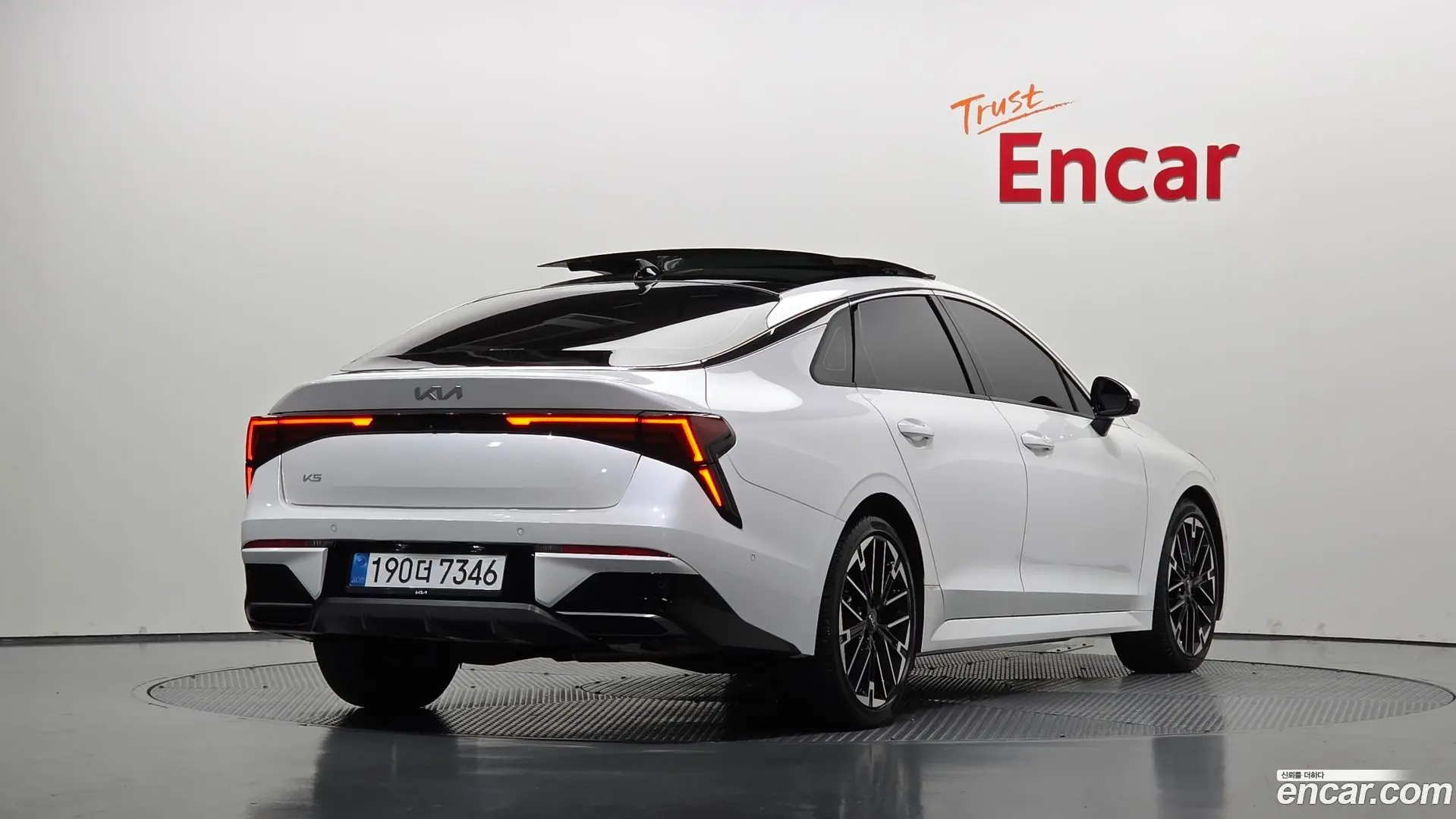 Main__Slider__Photo:K5 Kia 2024.10-1