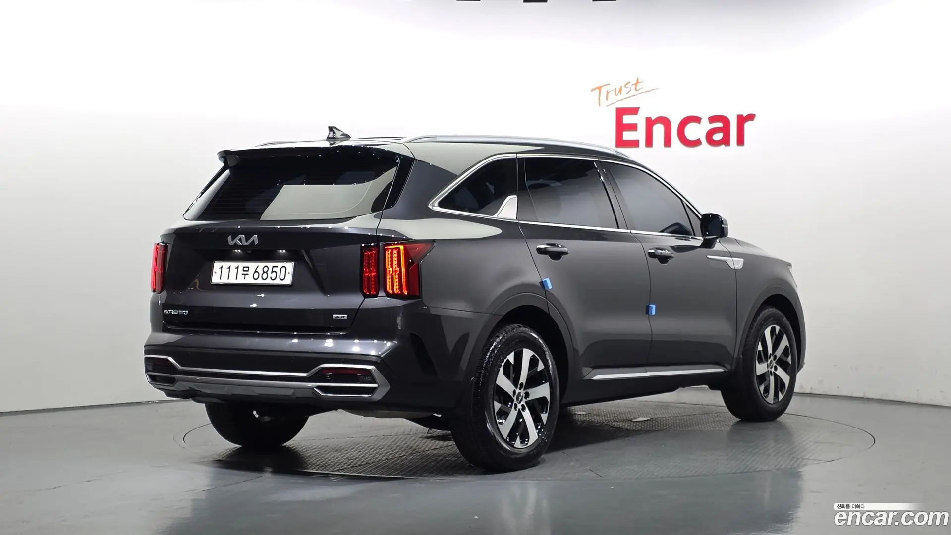 Main__Slider__Photo:Sorento Kia 2023.5-1