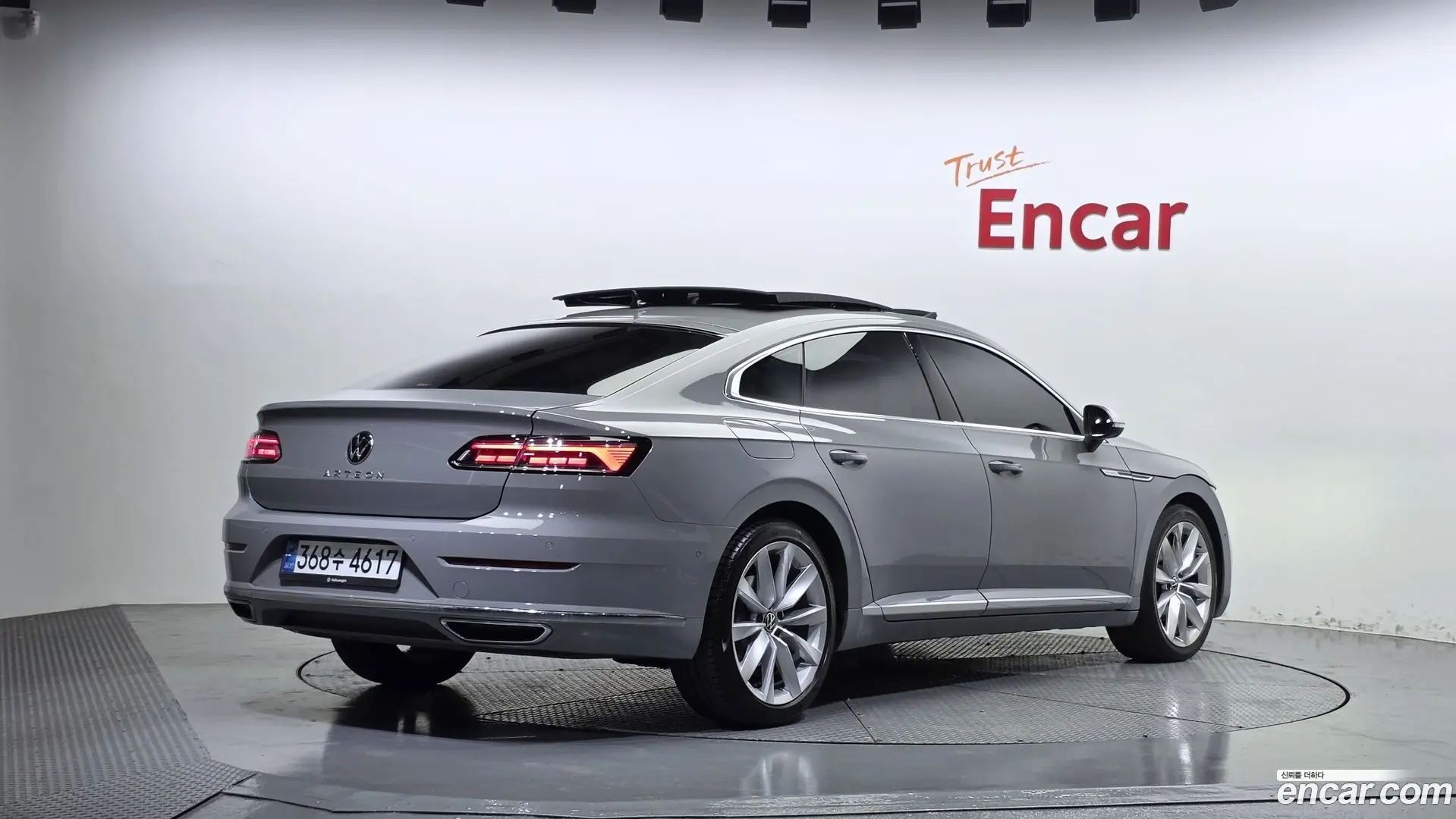 Main__Slider__Photo:Arteon Volkswagen 2022.7-1
