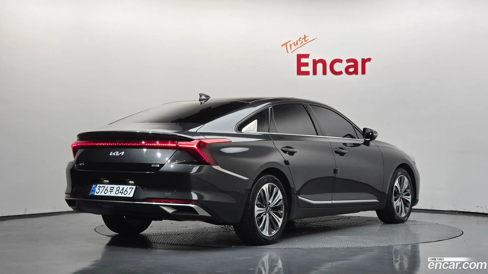 Main__Slider__Photo:K8 Kia 2022.3-1