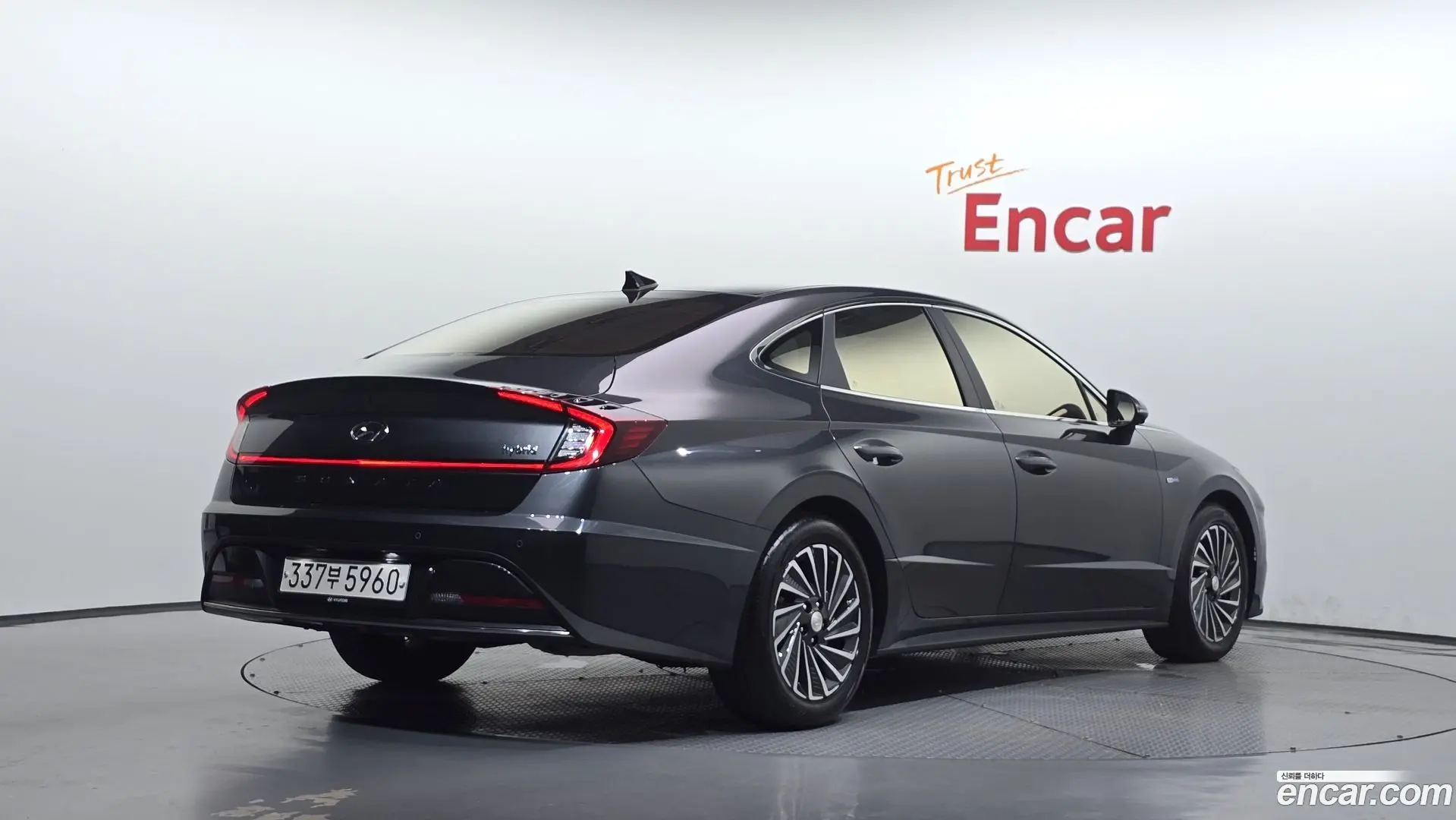 Main__Slider__Photo:Sonata Hyundai 2019.10-1