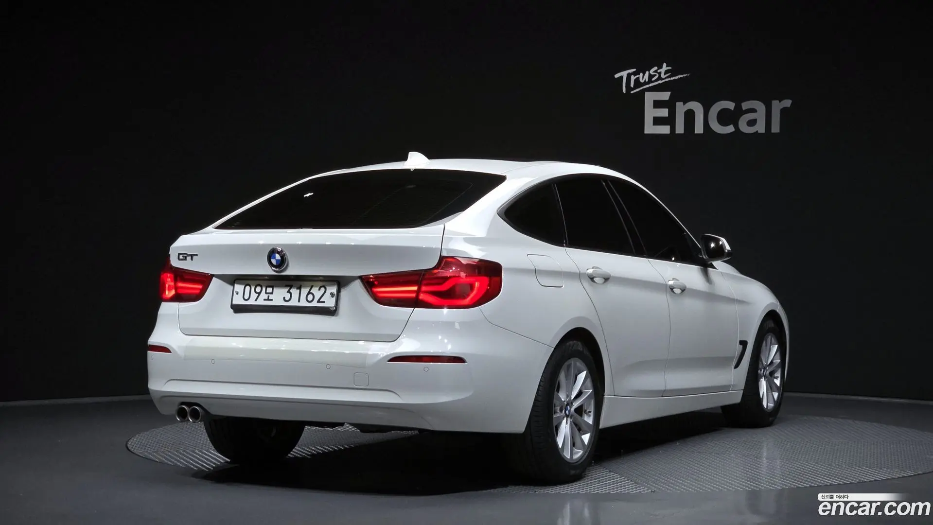 Main__Slider__Photo:Gran Turismo BMW 2017.10-1