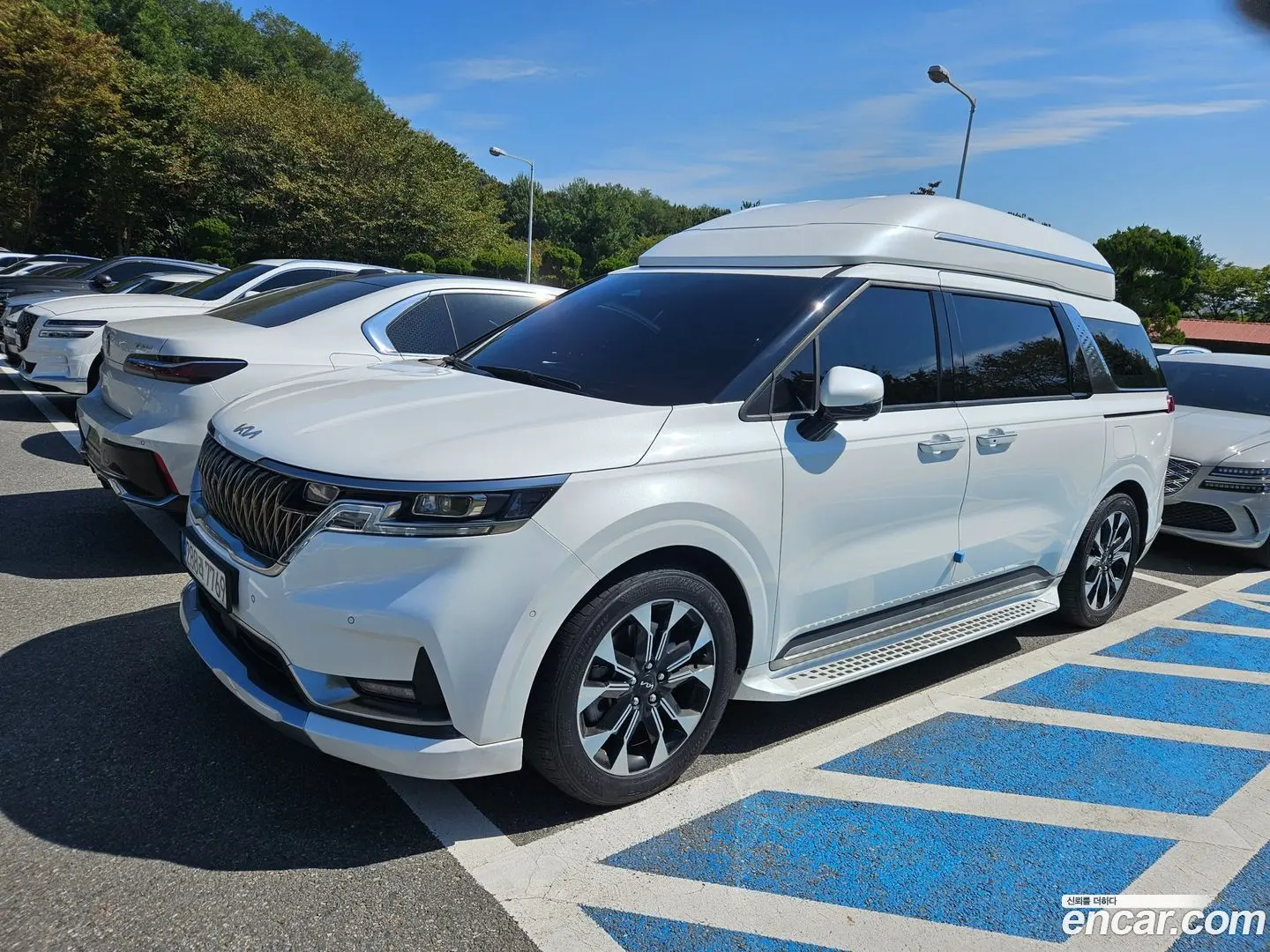 Main__Slider__Photo:Canival Kia 2022.9-1