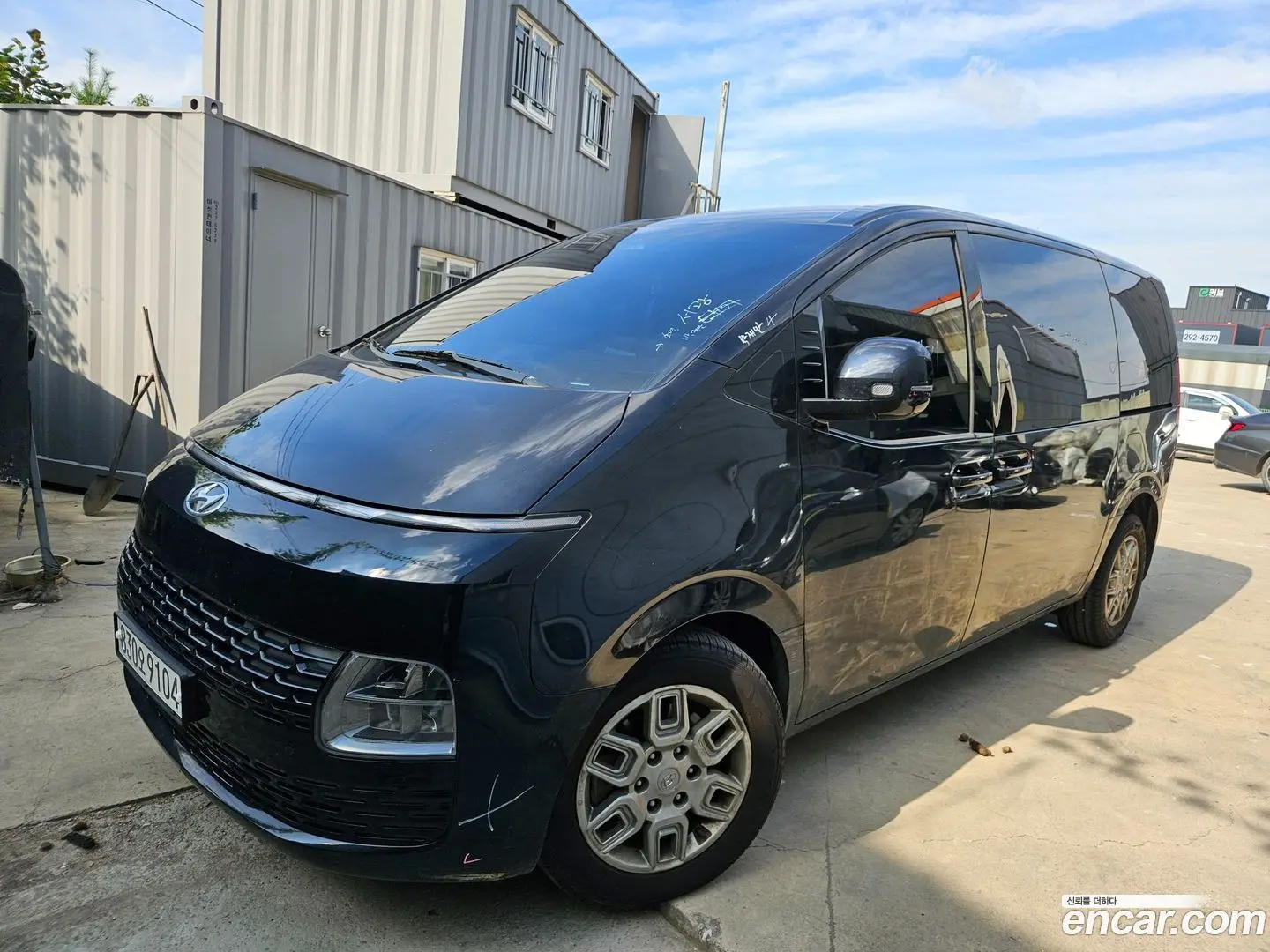 Main__Slider__Photo:Staria Hyundai 2023.3-1