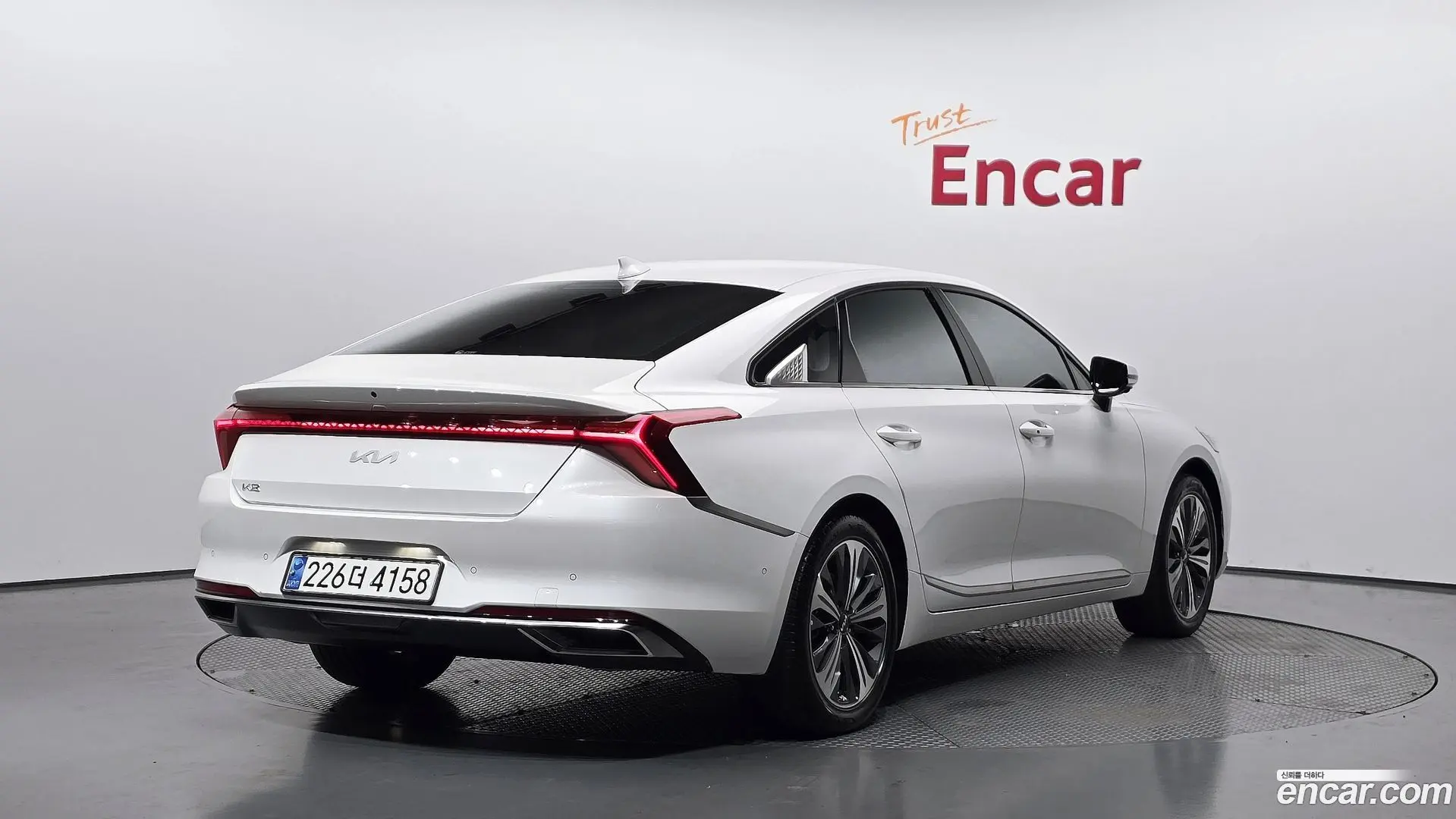 Main__Slider__Photo:K8 Kia 2023.7-1
