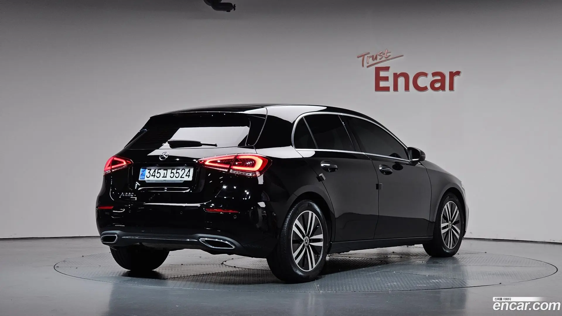 Main__Slider__Photo:A-Class Mercedes-Benz 2021.5-1