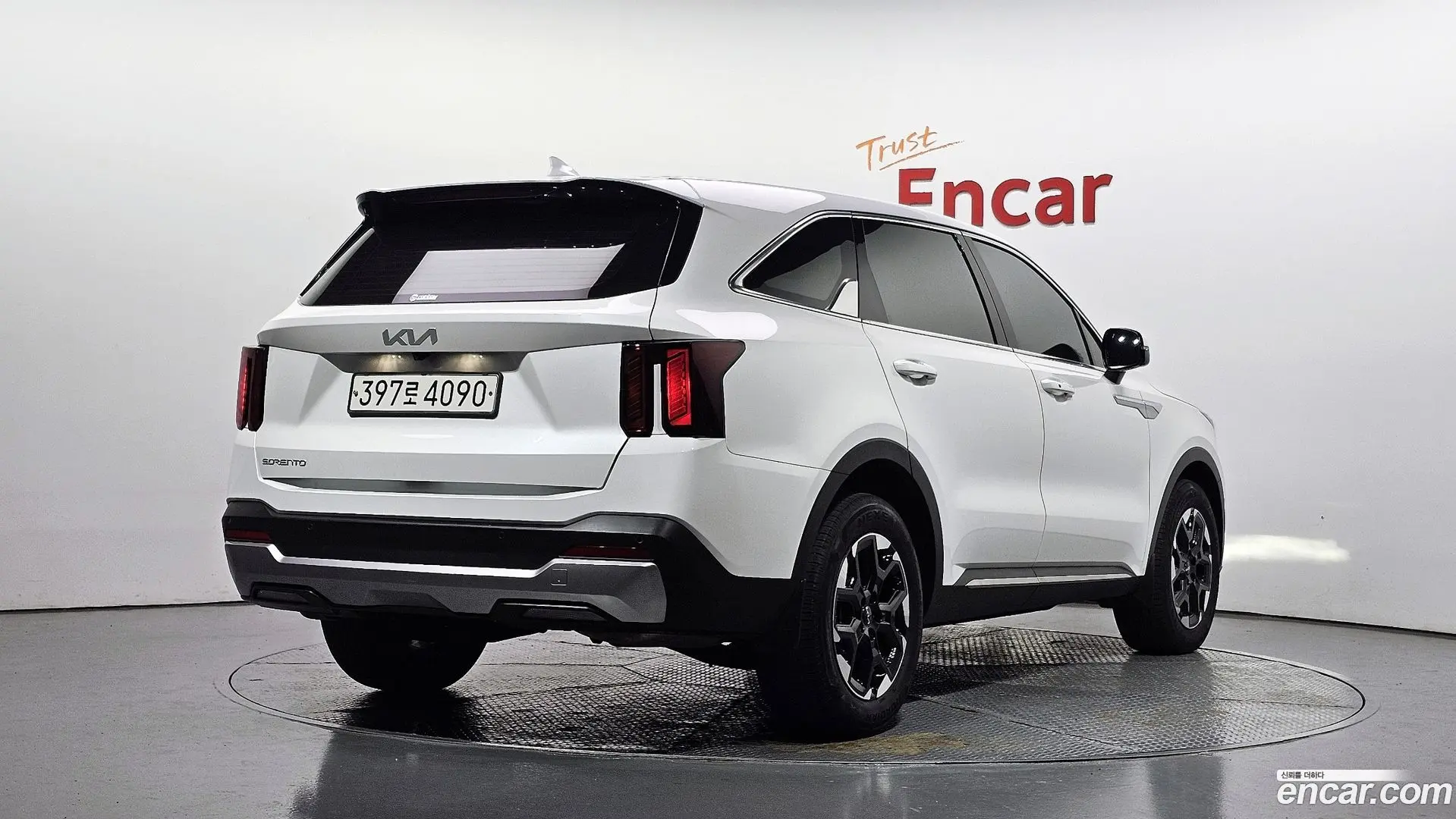 Main__Slider__Photo:Sorento Kia 2023.8-1