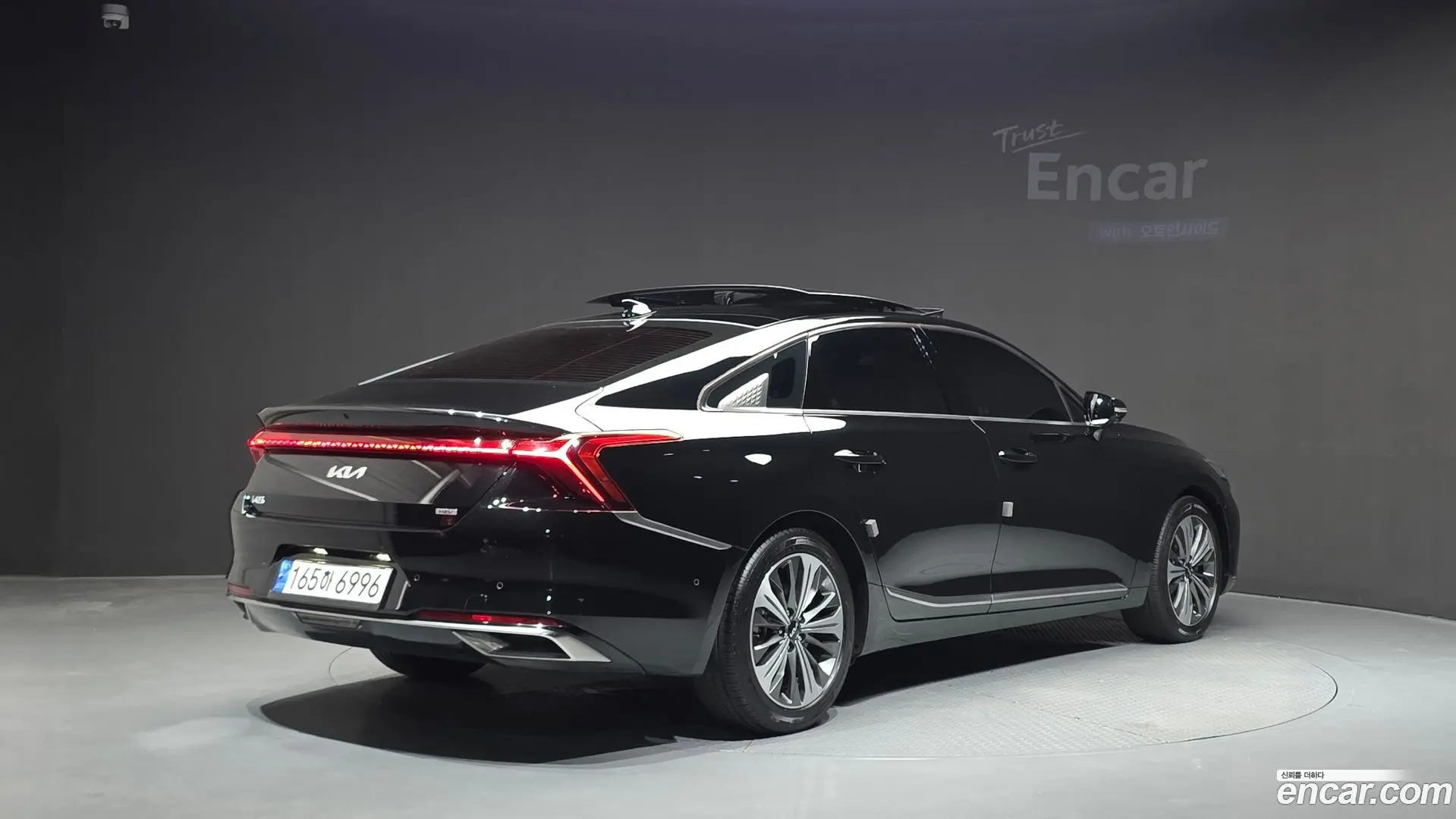 Main__Slider__Photo:K8 Kia 2022.7-1