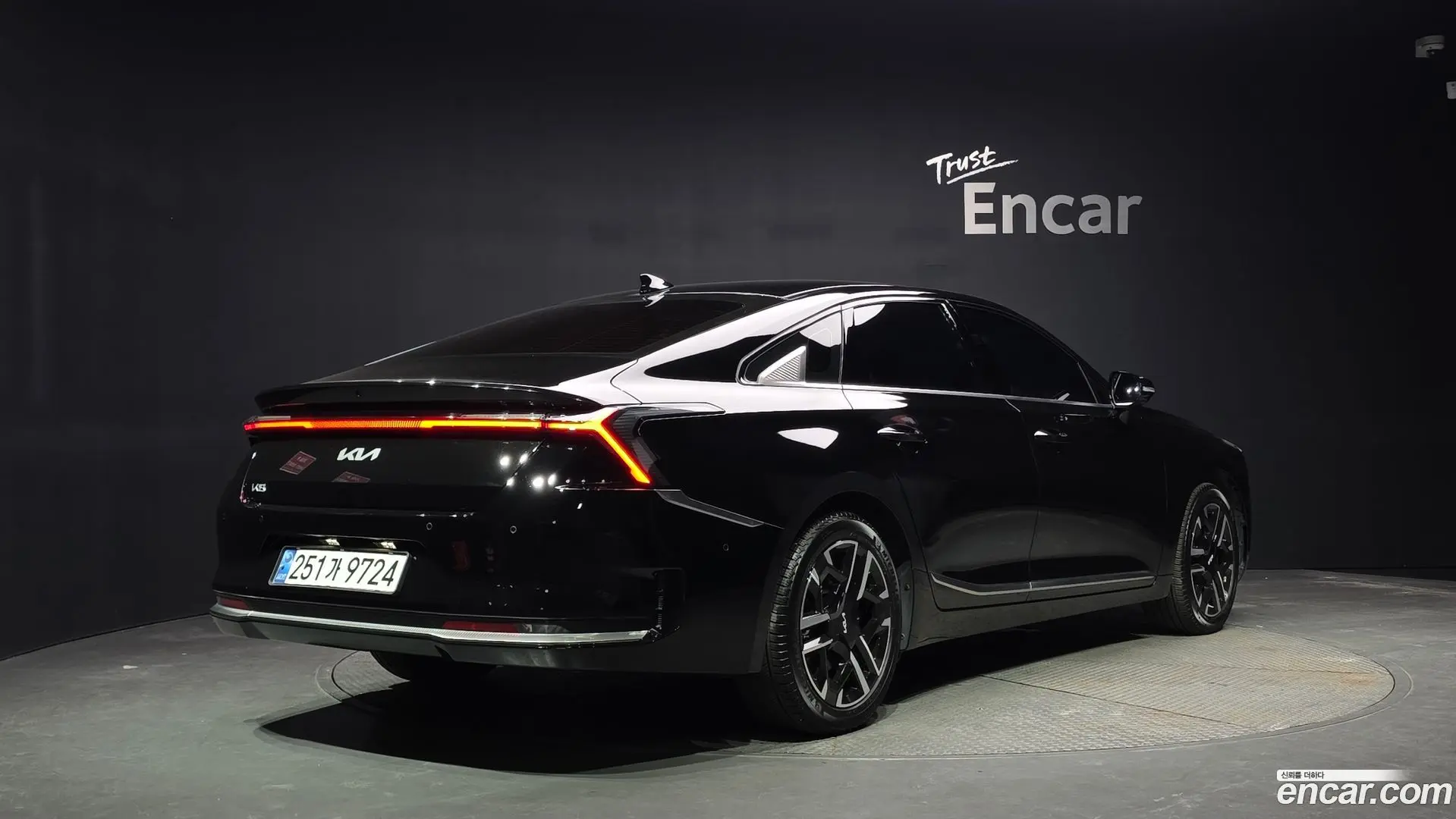 Main__Slider__Photo:K8 Kia 2024.9-1
